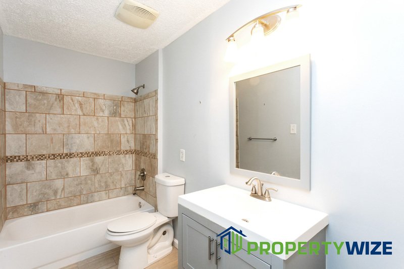 Lovely 4 BR Home in Great Neighborhood! property image