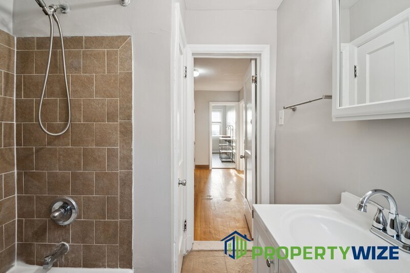 Charming 2-bedroom, 1-bath unit located in the desirable Benton Heights area. property image