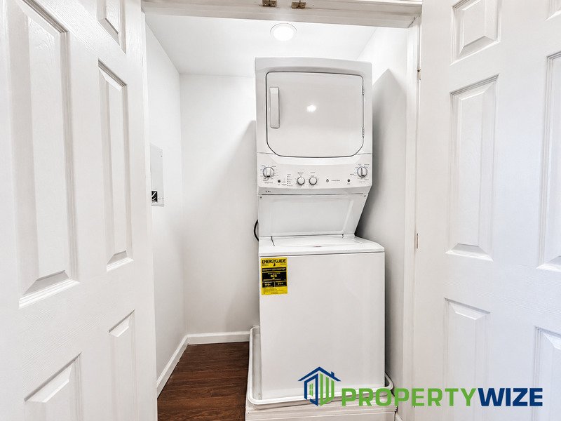 Charming 3BR Row Home in Great Neighbourhood! property image