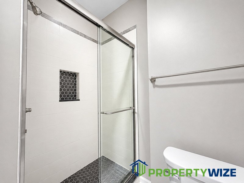 Charming 3BR Row Home in Great Neighbourhood! property image