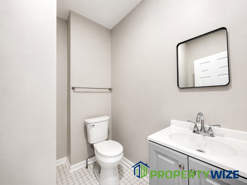 Charming 3BR Row Home in Great Neighbourhood! property image