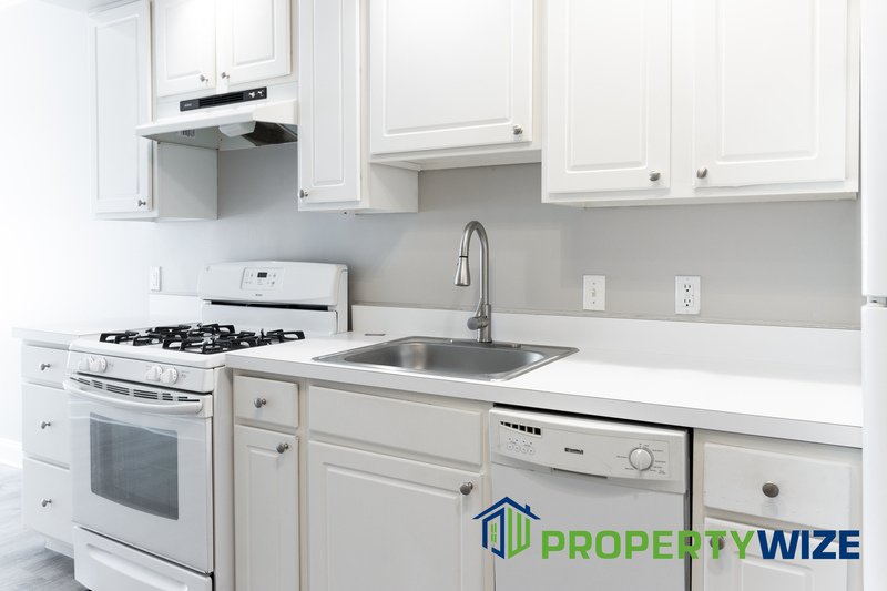 Cozy 1BR Apartment in Great Neighborhood! property image