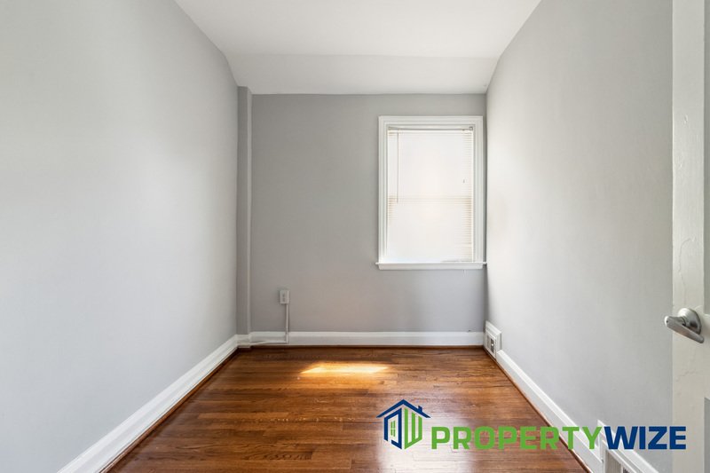 Lovely 3 BR Home in  Great Neighborhood property image