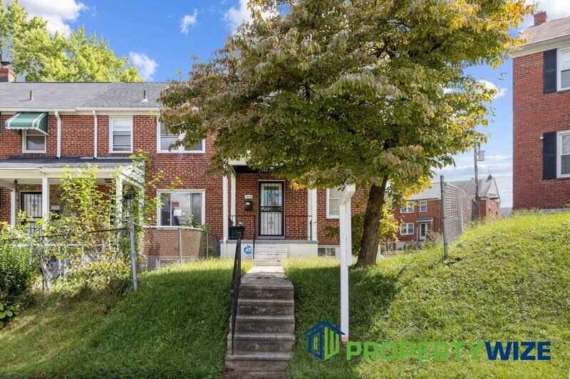 Lovely 3 BR Home in  Great Neighborhood property image