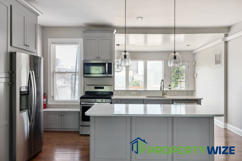 Beautiful 2BR Apartment in Great Location! property image