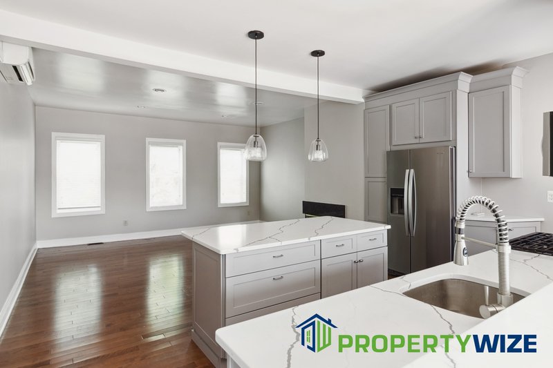 Beautiful 2BR Apartment in Great Location! property image