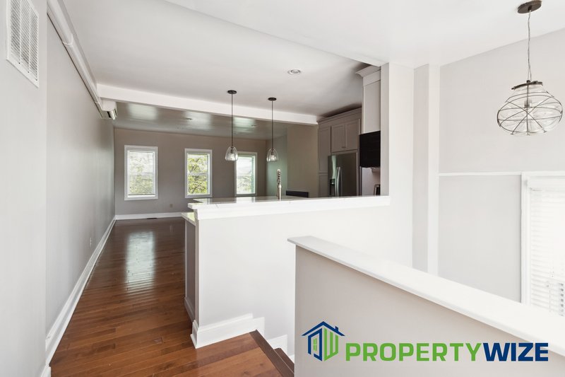 Beautiful 2BR Apartment in Great Location! property image